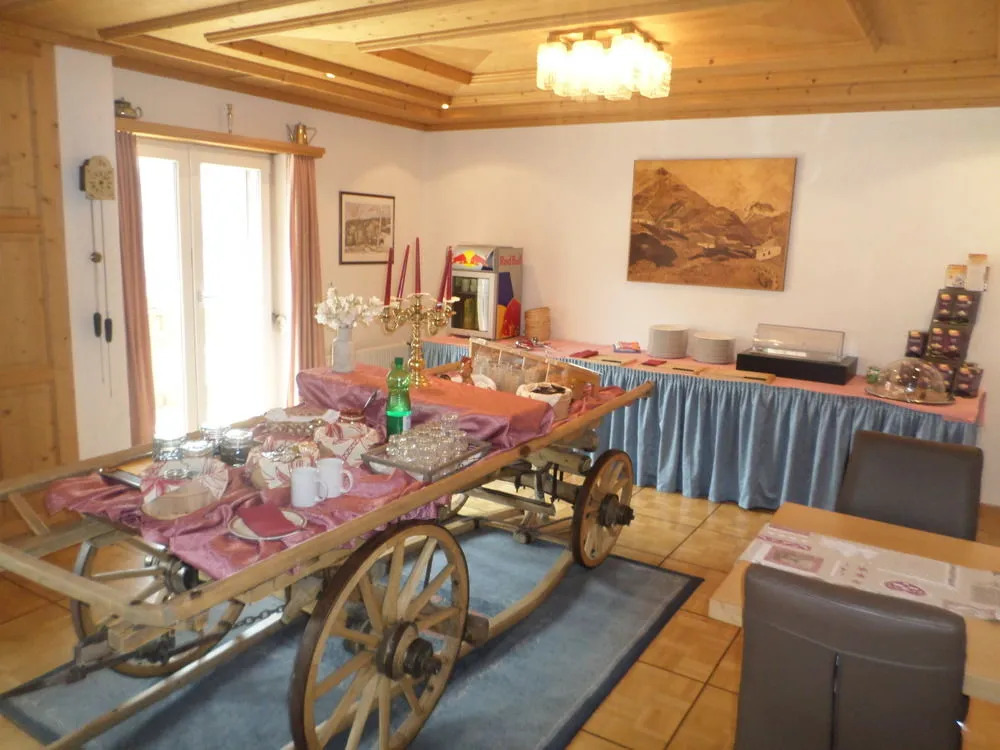 Hotel Mira