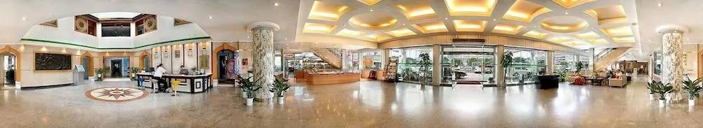 Guilin New Plaza Hotel