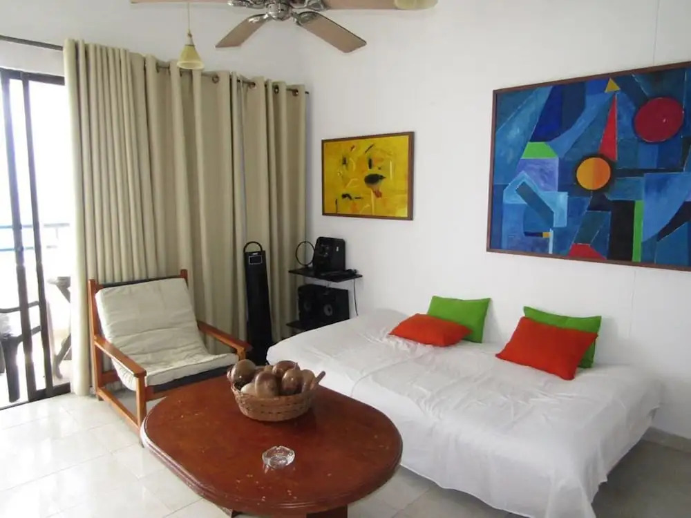 Apartment in Cartagena Beachfront 1mr11 With Air Conditioning and Wifi Home