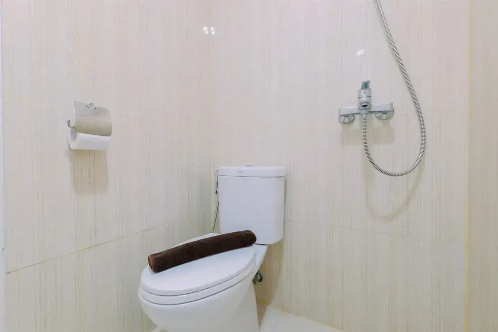 Best Deal and Modern 1BR Sentul Tower Apartment