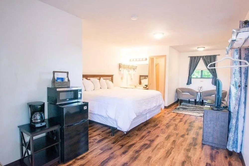 Timber Pointe Resort