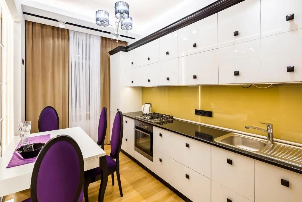 Luxury Apartment on Tsehova 9