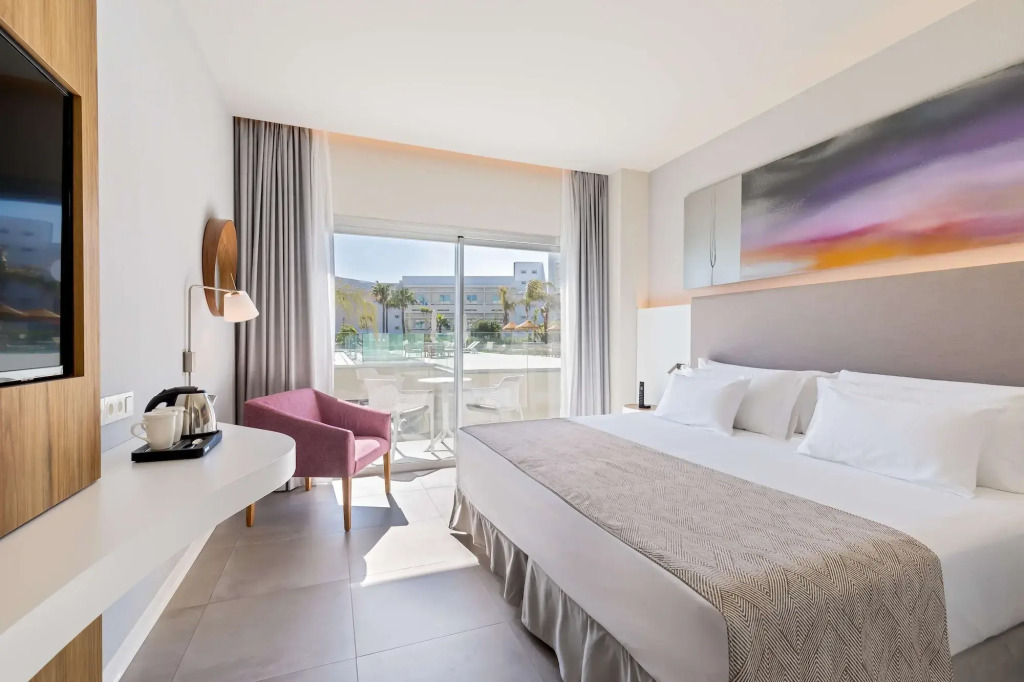 Grupotel Conil Playa