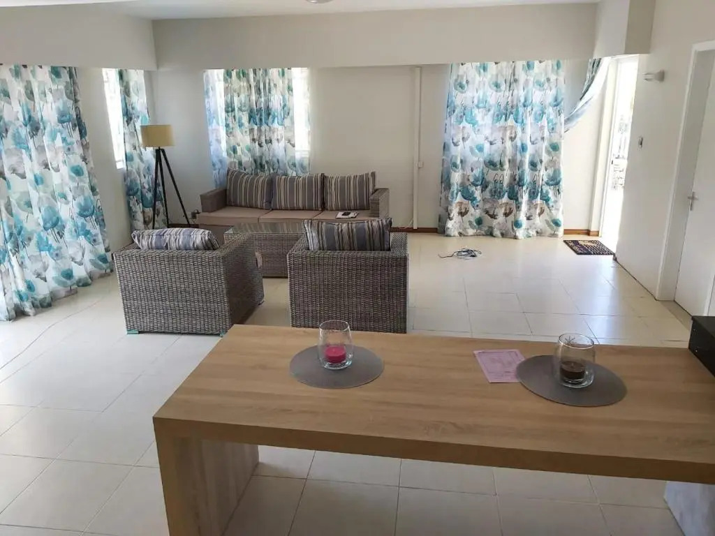 Villa In Calodyne