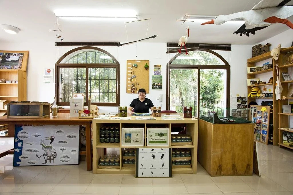 Albergue y Alojamiento en Monfragüe. Centro de Educación Ambiental La Dehesa