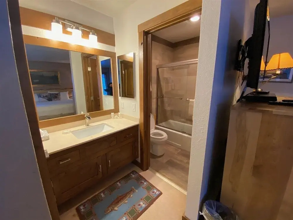 Snow Creek 1551 - Ski-in/ski-out + Pool & Hot Tub
