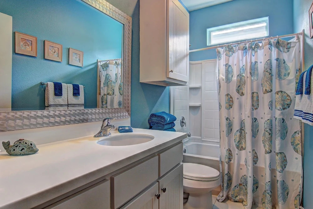 Feelin' Nauti - Four Bedroom Townhome