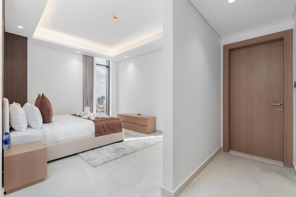 Samaya Holiday Homes - Cloud Stylish Suites with Balcony