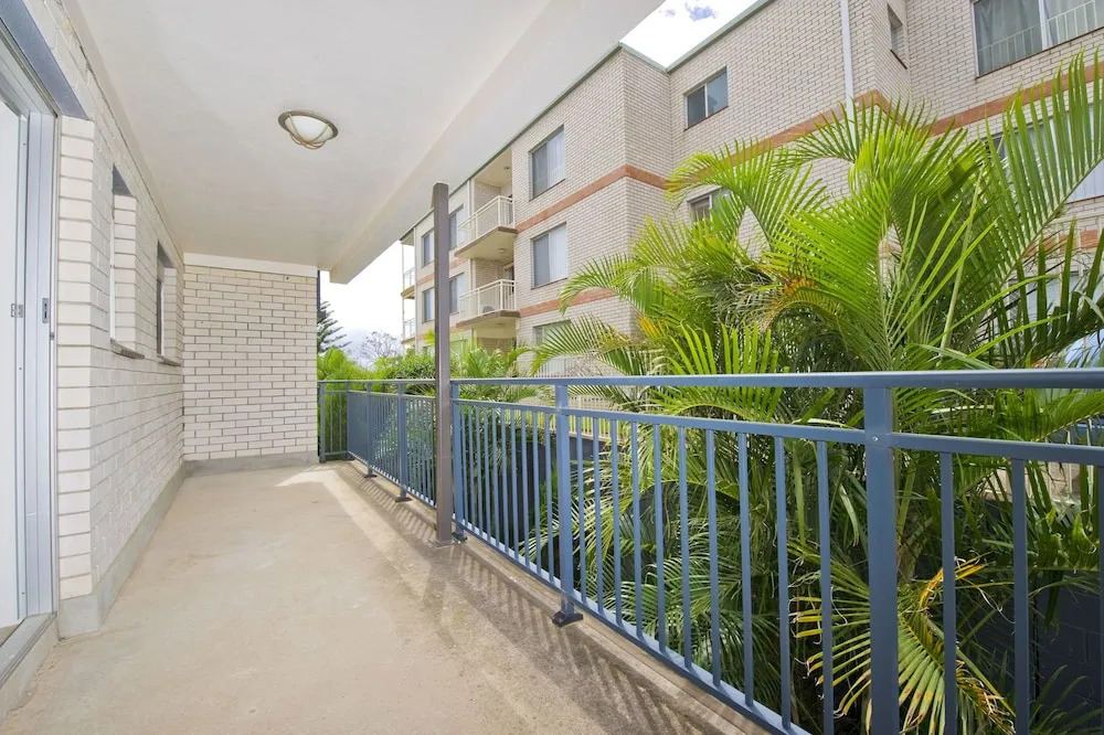 Sundeck Unit 6 - Shoal Bay
