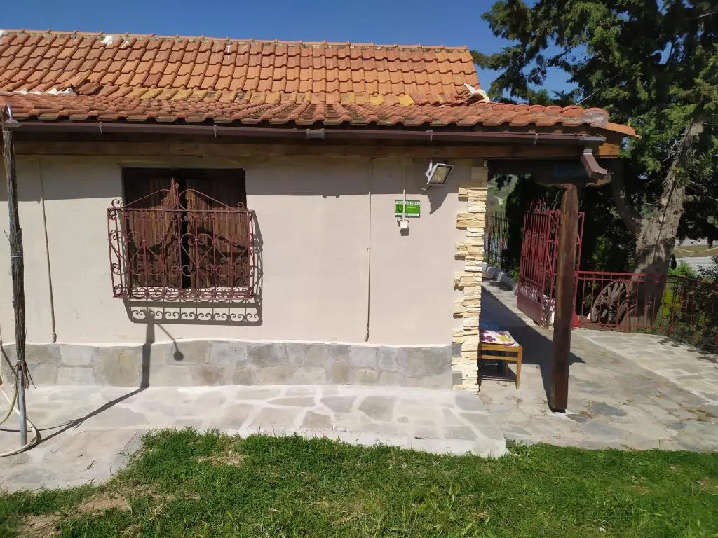 Real Holidays Antoniadou - Rustic House