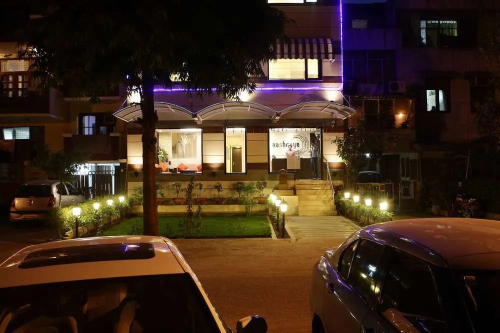 Stallen Suites Nehru Place by FabHotels