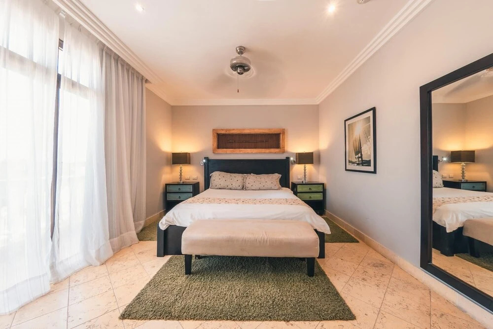 Spacious One-bedroom at Fishing Lodge w Balcony D59