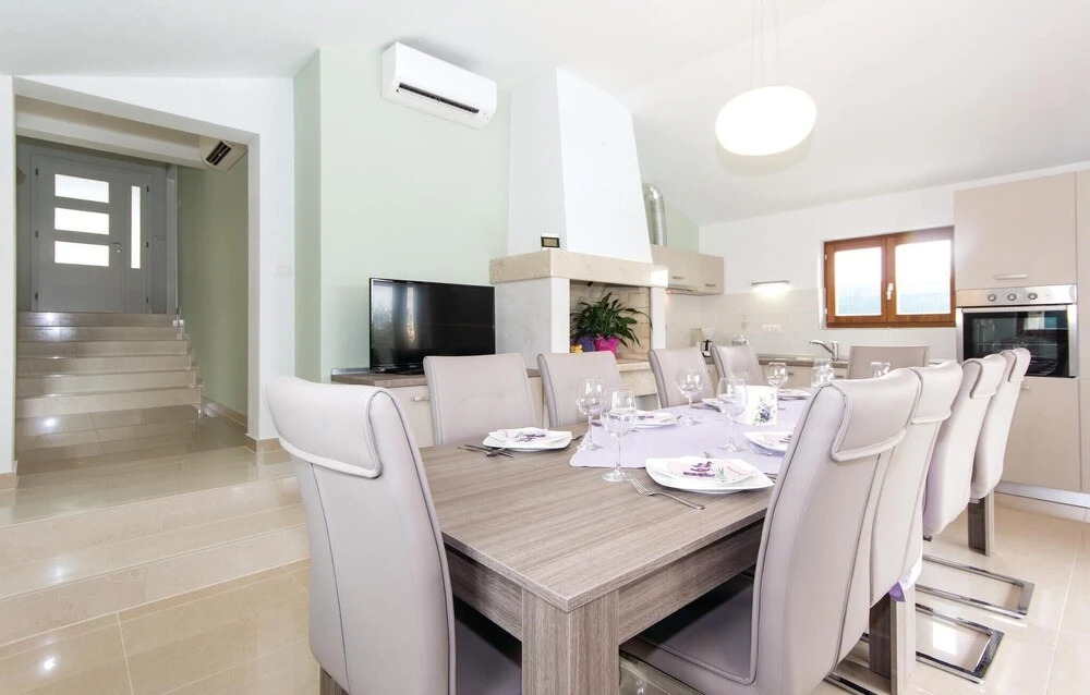 Luxurious Home In Vodnjan