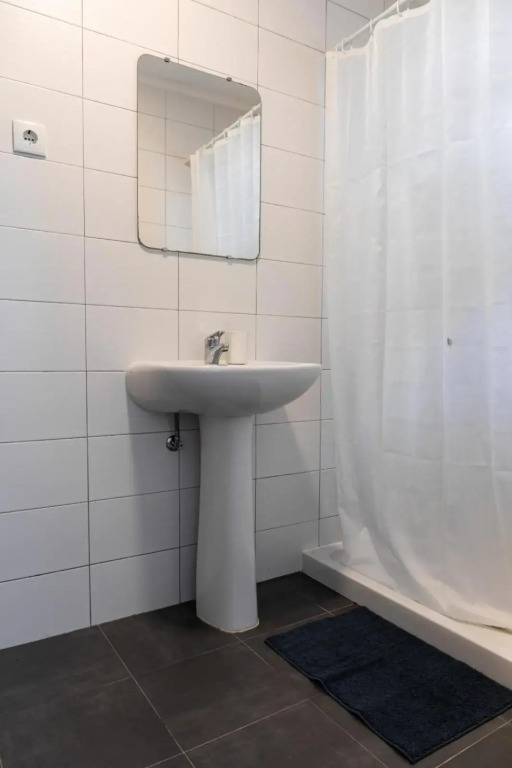 Entrecampos - Two bedroom apartment with Terrace