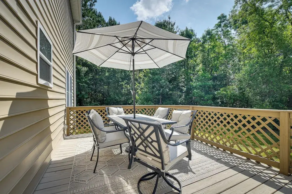 Group-friendly Myrtle Beach House w/ Deck