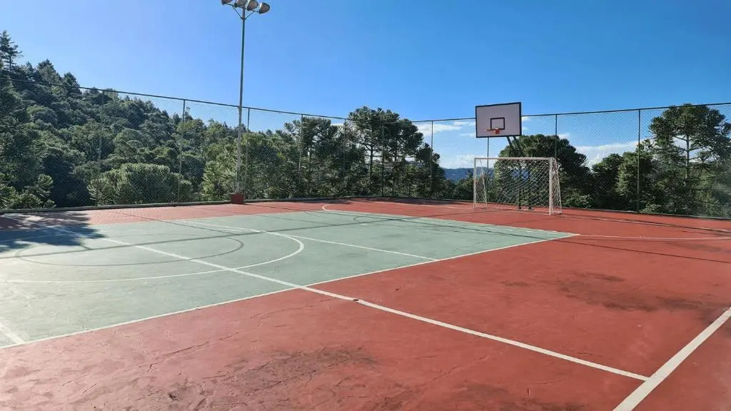 Dúplex Luxo com Piscina Aquecida, Lareira e Wifi