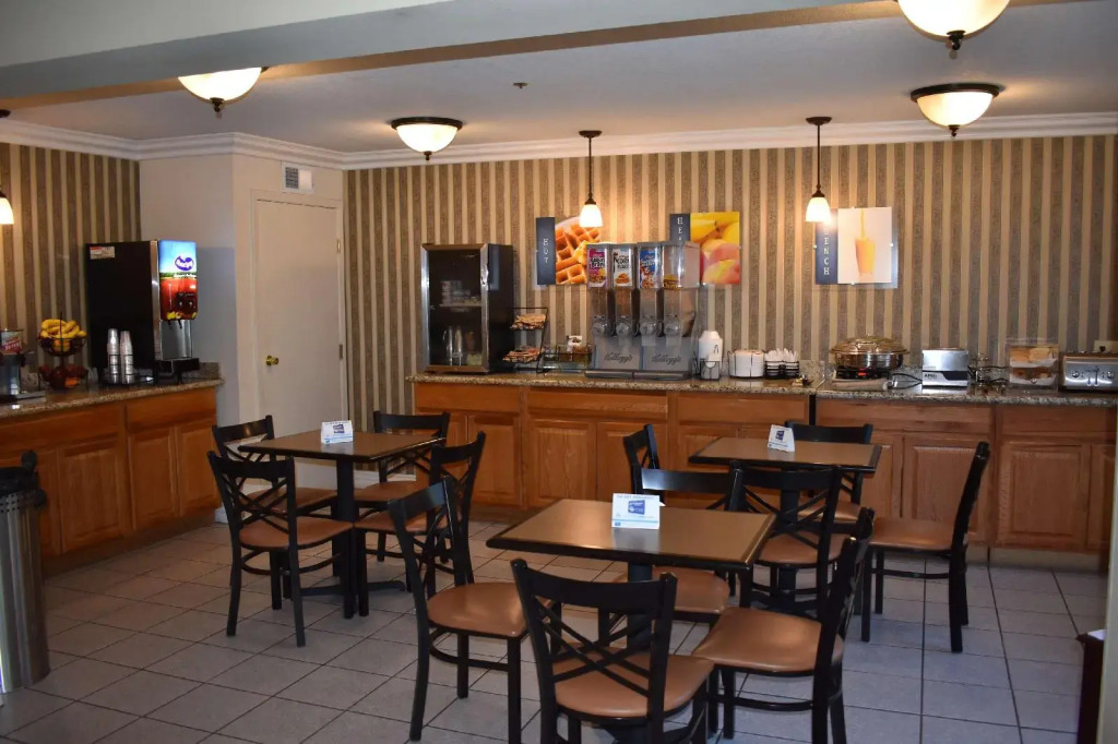 Best Western Colonial Inn