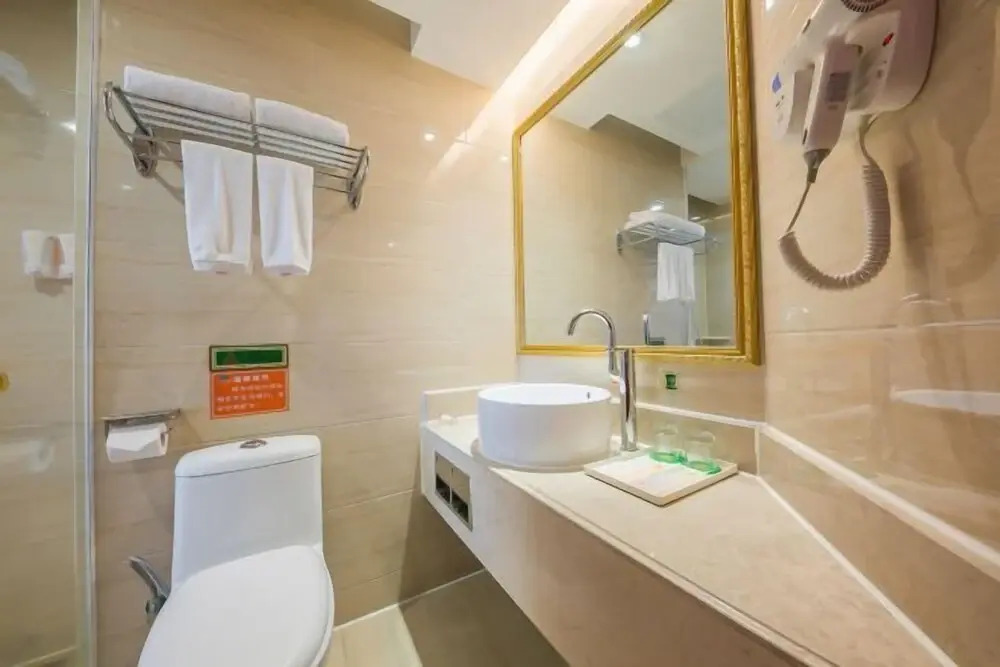 Vienna Hotel (Ji'an Railway Station)