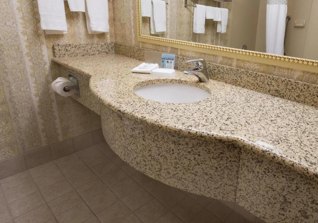 Wingate by Wyndham St Louis Airport