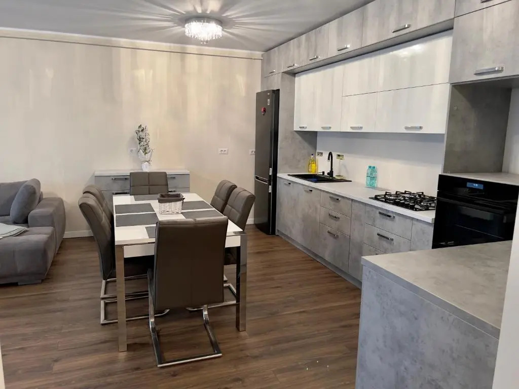 La Pini - Apartament Luxury Bucium