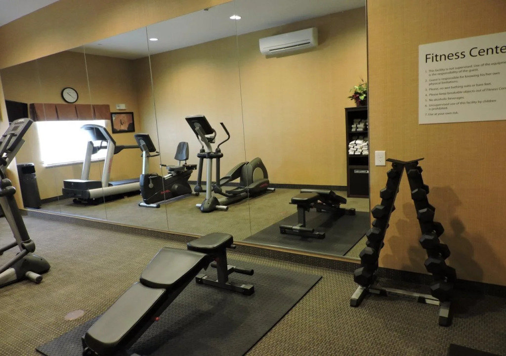 Holiday Inn Express and Suites Montgomery by IHG