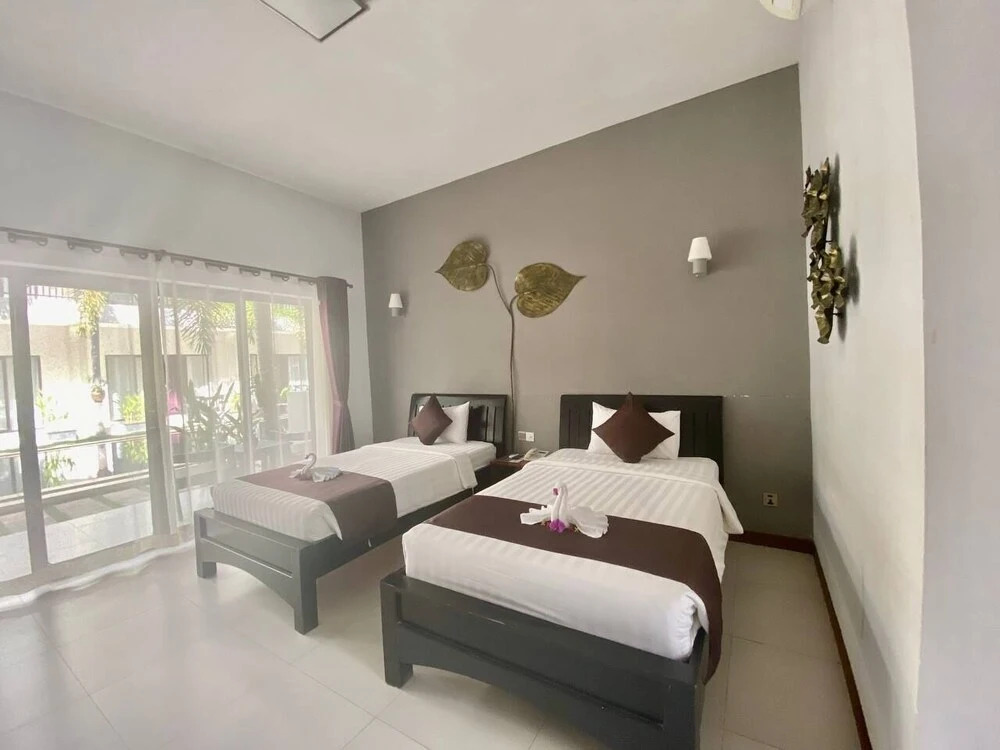 Crystal Hotel