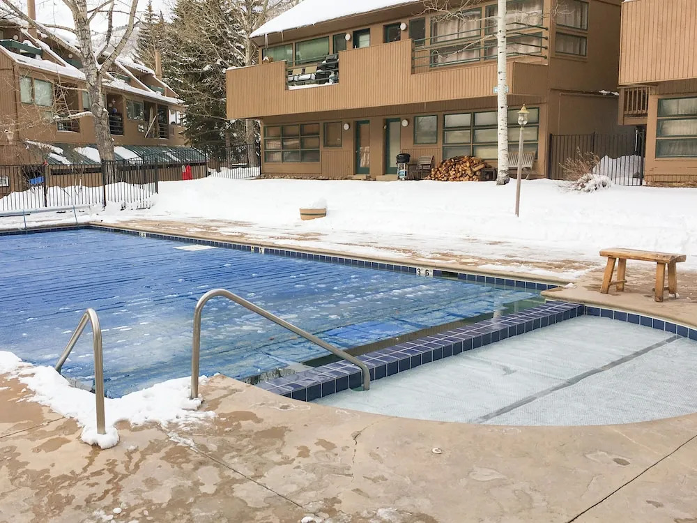 Bighorn #13E - 2 Br Condo