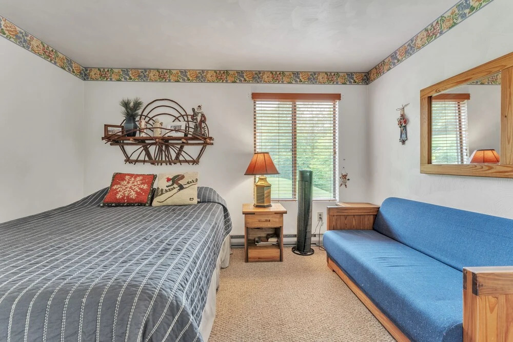 7 Springs Ski & Mountain Adventure Condo 2 Bedroom Condo by RedAwning