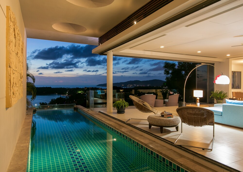 The Heights Penthouse Ocean view A11 Near Kata Beach