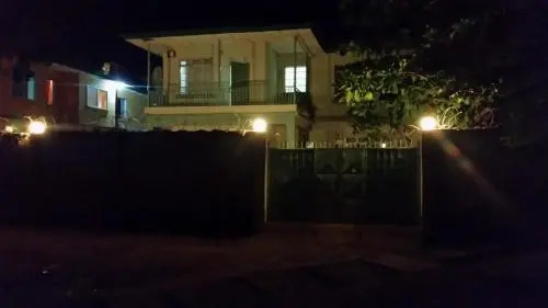 Holiday Lodge