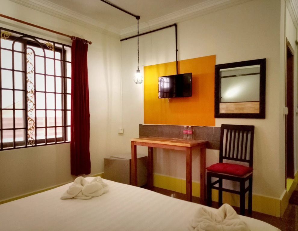 The Cashew Nut Guesthouse