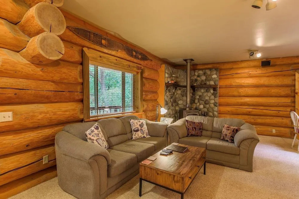 Bear Ridge Cabin