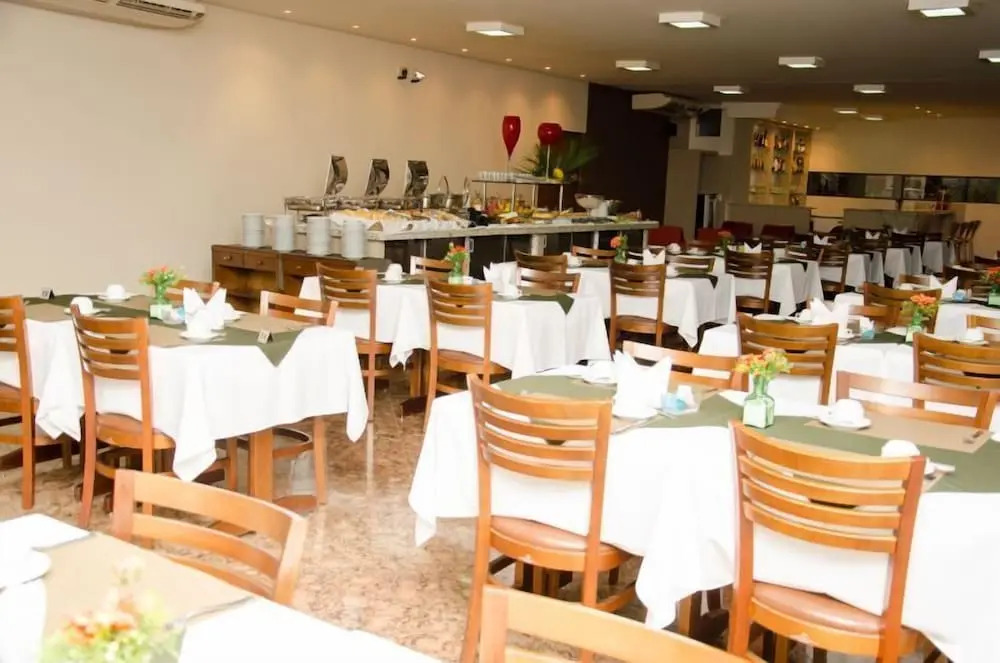 Vale dos Carajás Hotel