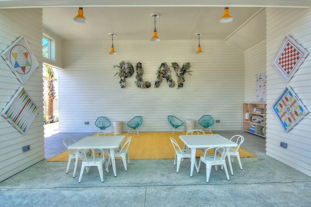 Seabbatical @sunflower Beach Resort 1 Bedroom Cabin