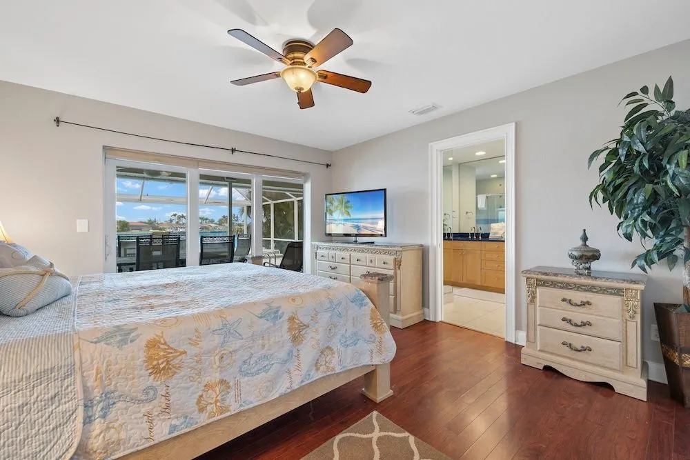 Luxurious Villa, Water Views, Heated Pool and Spa - Villa Lakeside Lookout - Roelens