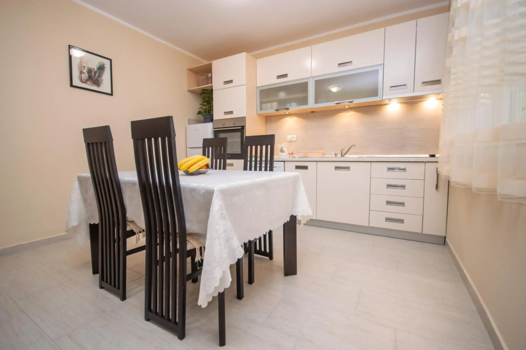 Apartment Nikolic Kotor