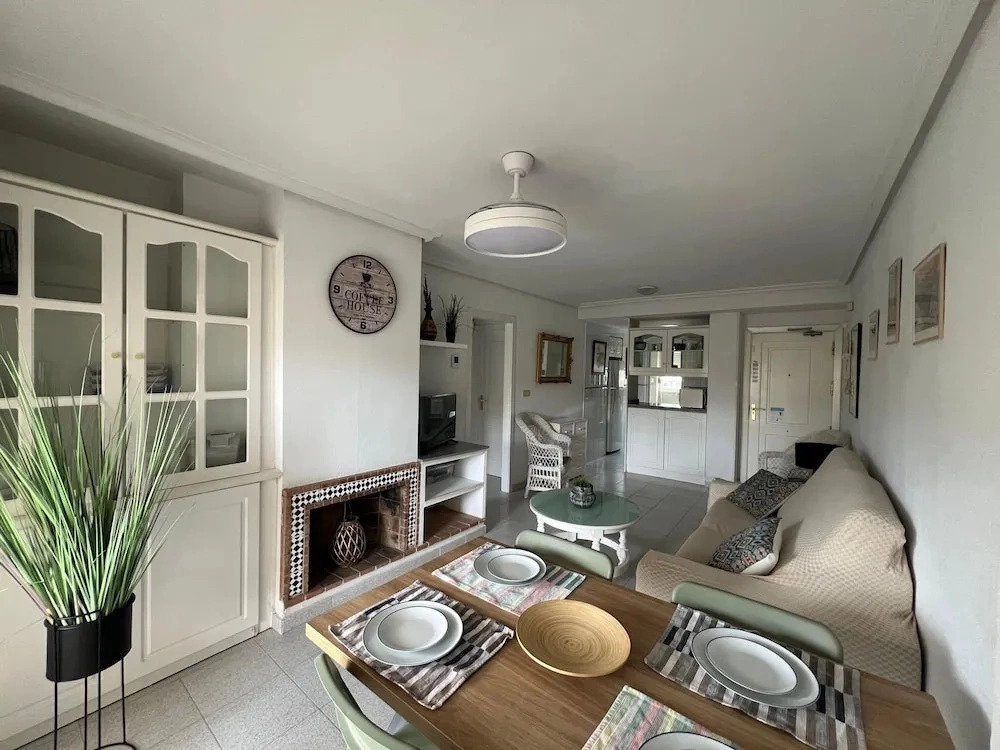 Ap2102 in Denia With 2 Bedrooms and 1 Bathrooms