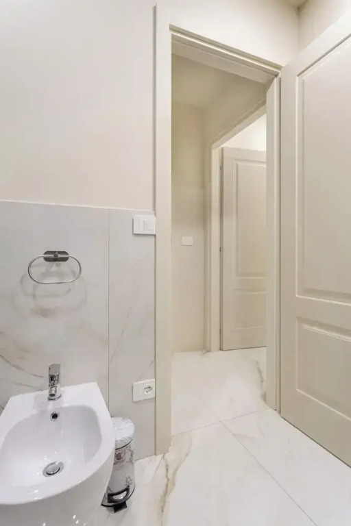 Luxury near the Station 2 bedrms 2 baths
