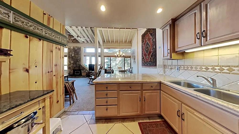 632 4 Bedroom Home