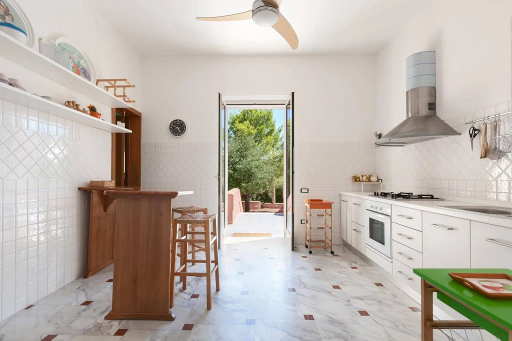 Villa Merienne by BarbarHouse