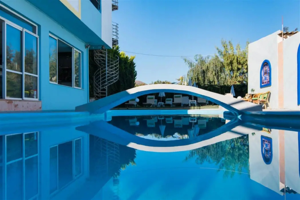 Minoa Hotel