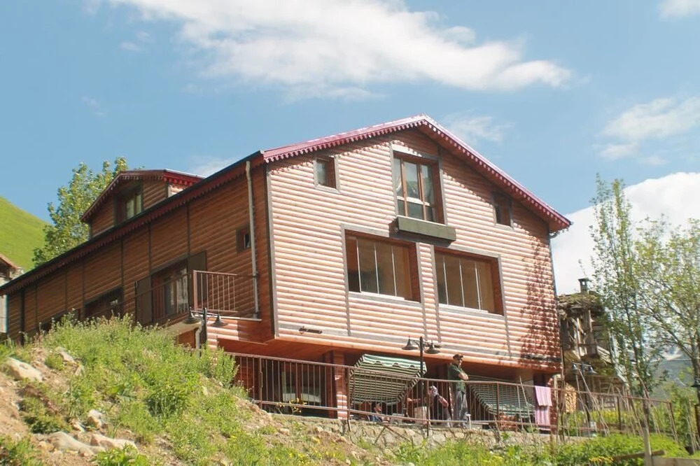 Yüce Apart Pansiyon