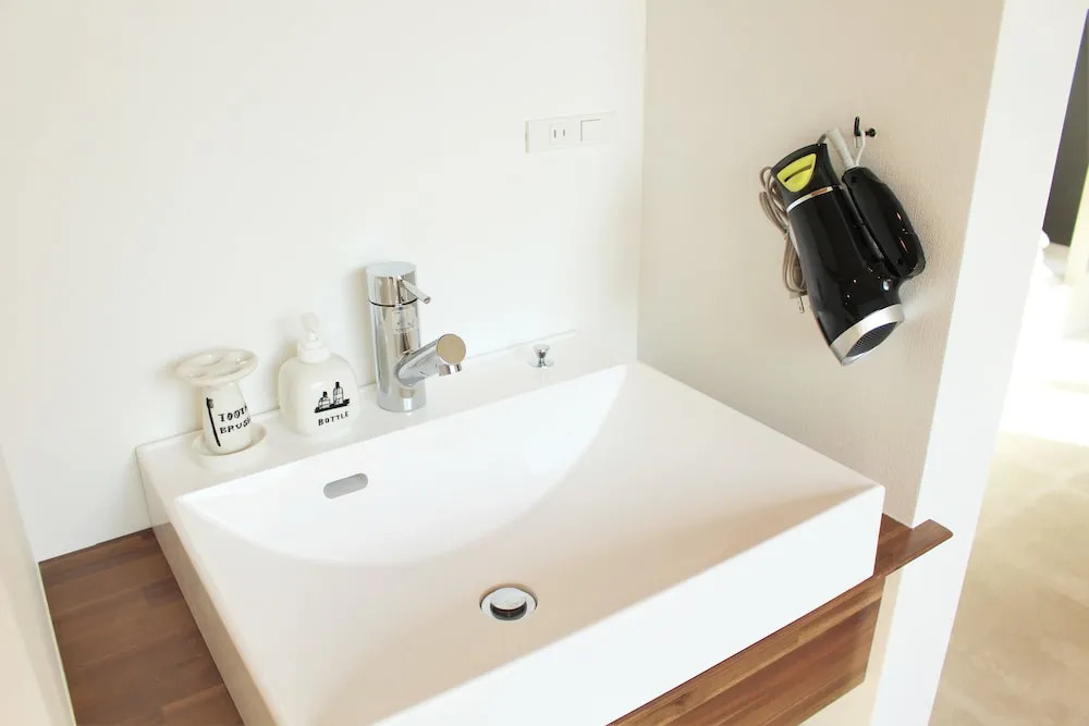 Sekai Hotel Yanagi - Hostel
