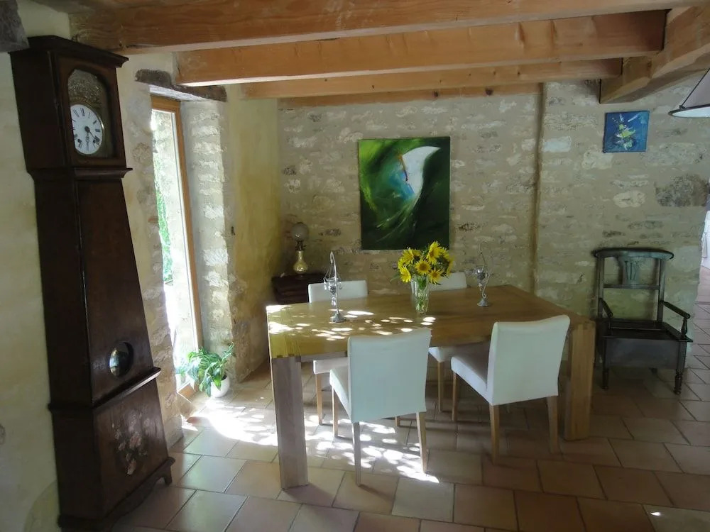 Le Clos Pastel