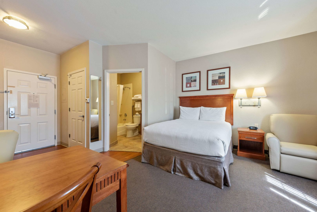 Extended Stay America Suites - Houston - IAH Airport