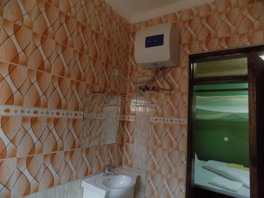 Rates Motel Mbale