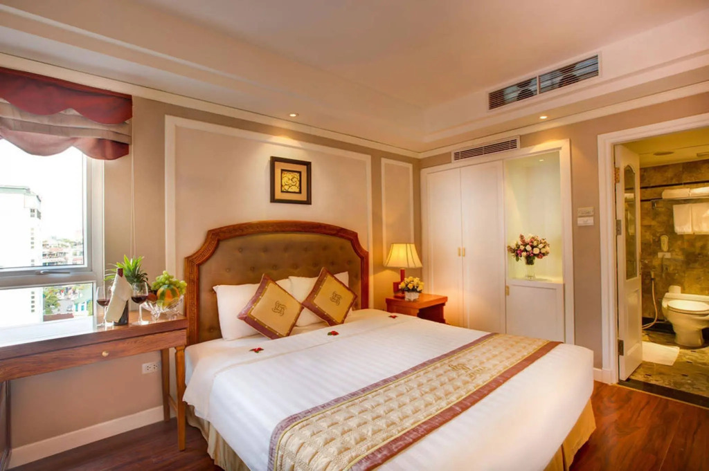 Scent Premium Hotel and Sky Bar