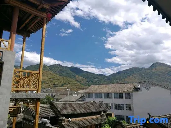 Dali Shuanglang Xinyuanju Chinese Inn