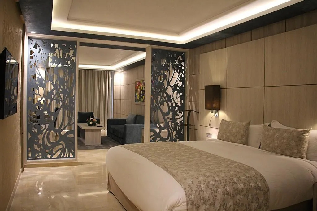 Zaki Hotel