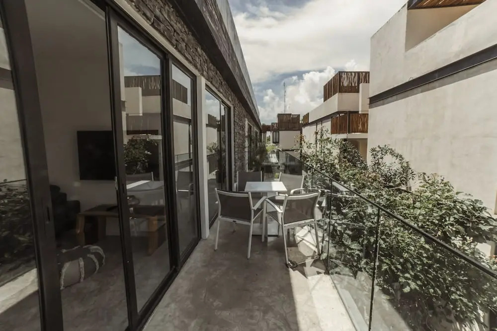 Black House Aldea Zama